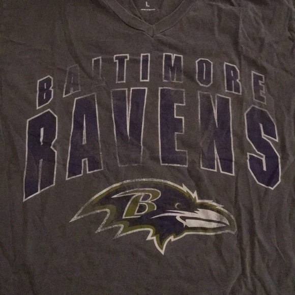 Baltimore Ravens NFL Large v-neck - Picture 2 of 2
